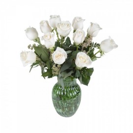 The 12 white roses arrangement